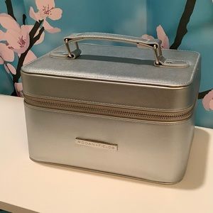 Rodan + Fields Consultant Sample Travel Case NEW